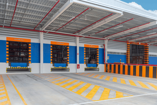 3PL warehouse dock for shipping and receiving